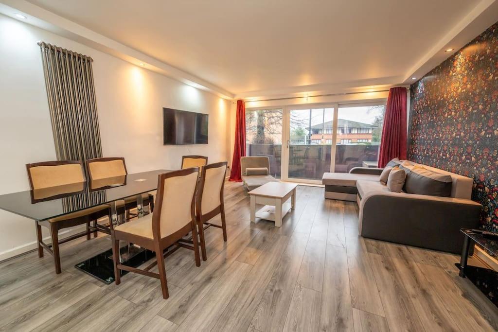 Apartment Comfort Hub Birmingham